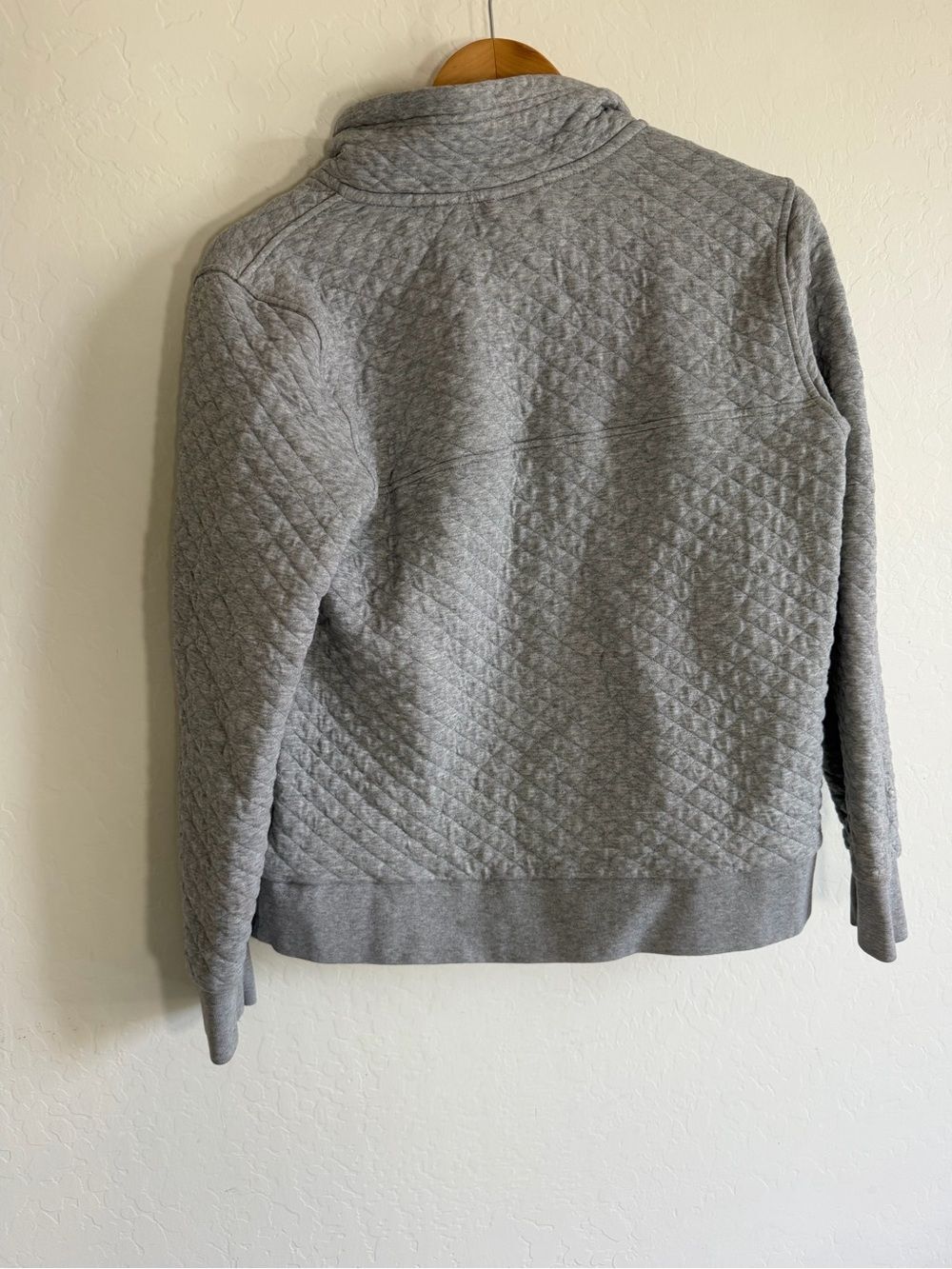 Patagonia Organic Cotton Quilted Snap-T Pullover Grey Green Trim M - Picture 4 of 4